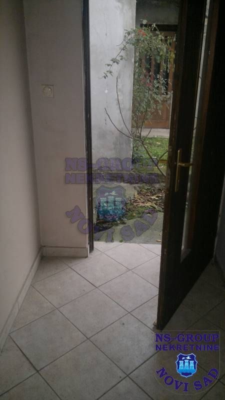 kuca na prodaju Petrovaradin 157m2 383688