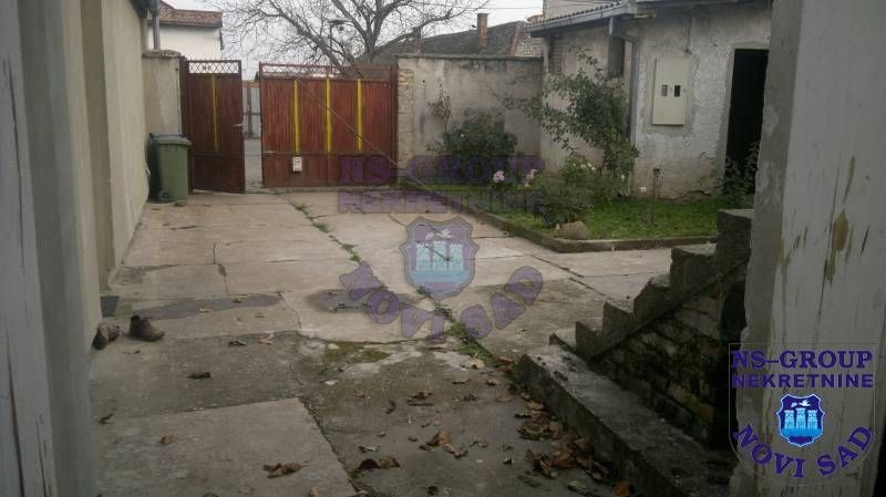 kuca na prodaju Petrovaradin 157m2 383688