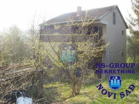kuca na prodaju Banoštor 100m2 347520