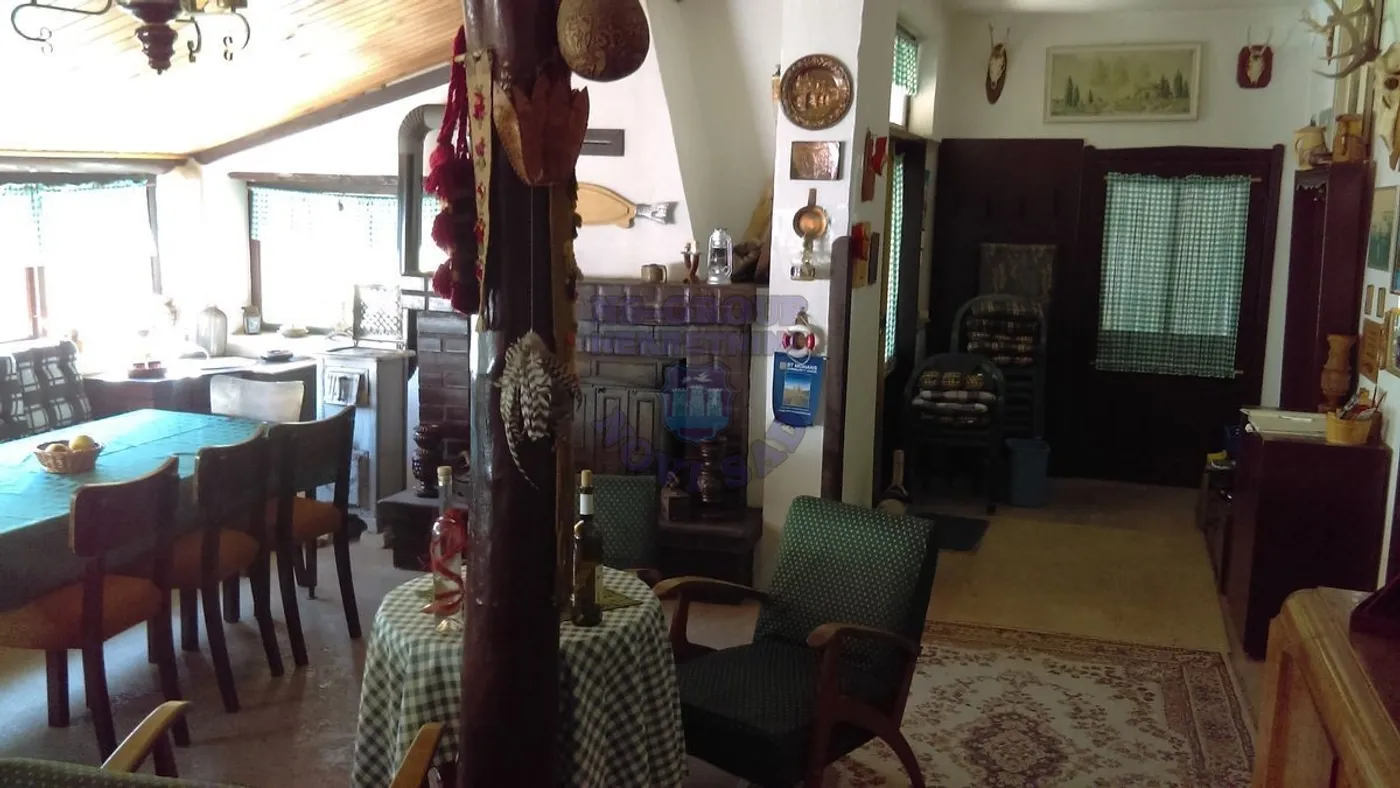 kuca na prodaju Čerević 334m2 413830