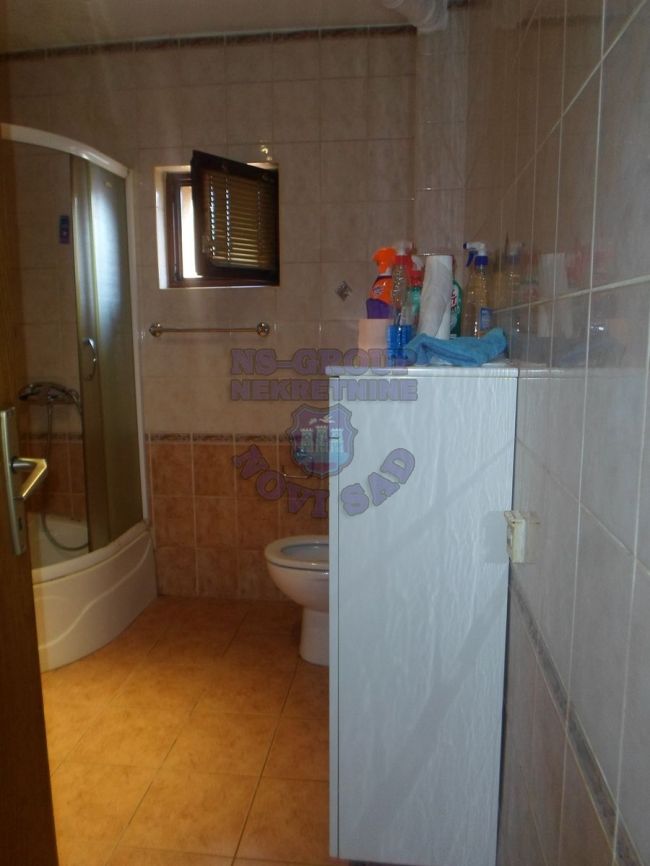 kuca na prodaju Petrovaradin 315m2 418201