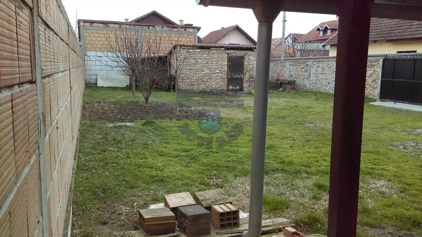 kuca na prodaju Novi Sad 204m2 411070