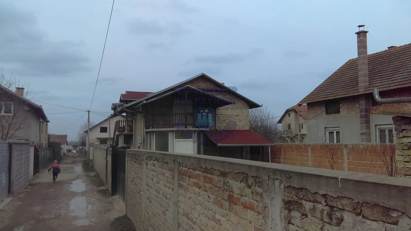kuca na prodaju Novi Sad 204m2 411070