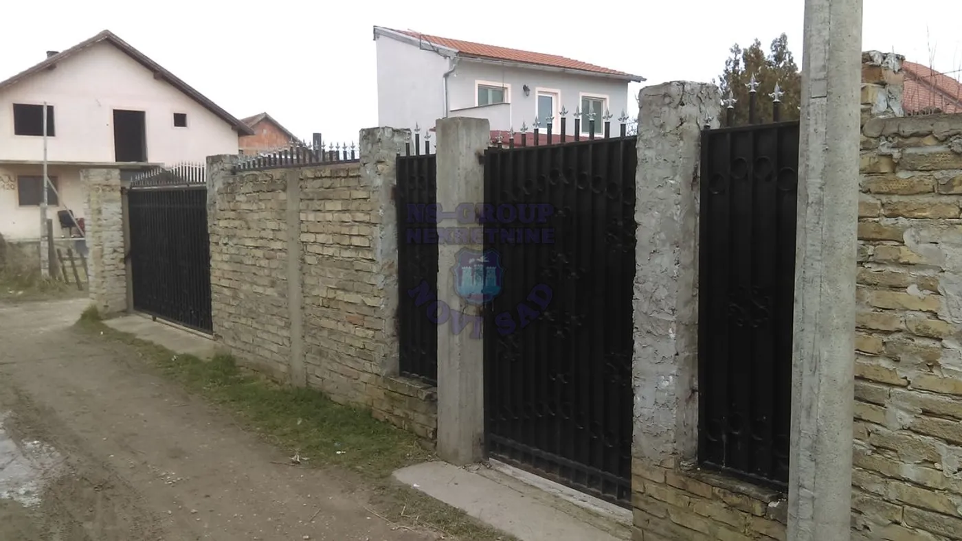 kuca na prodaju Novi Sad 204m2 411070