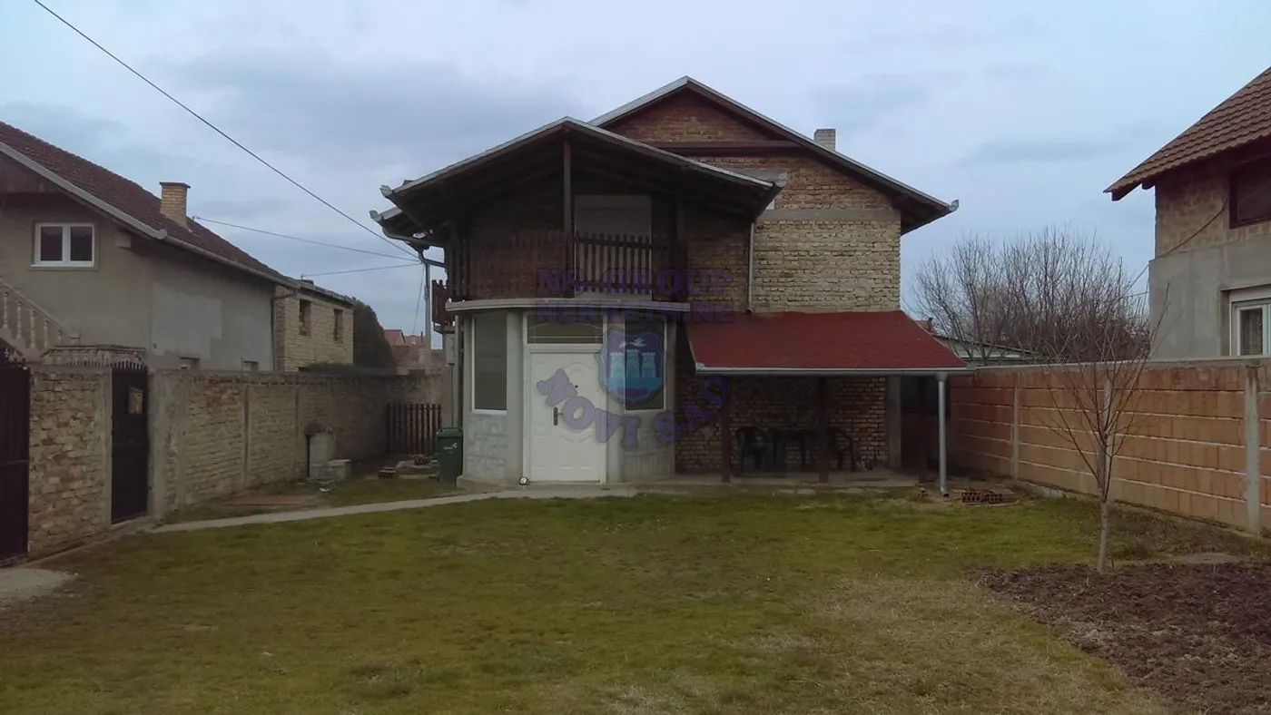 kuca na prodaju Novi Sad 204m2 411070