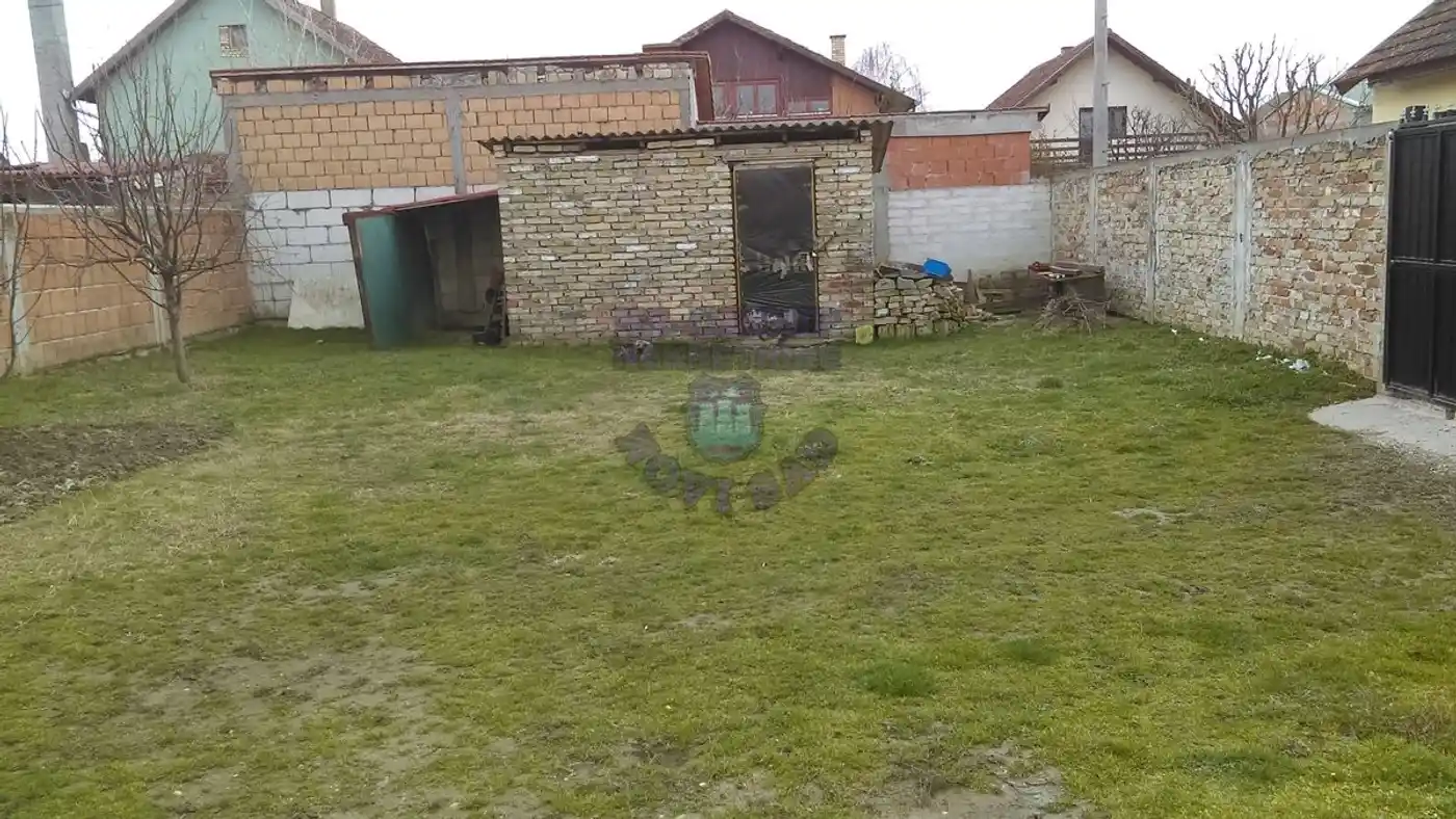 kuca na prodaju Novi Sad 204m2 411070
