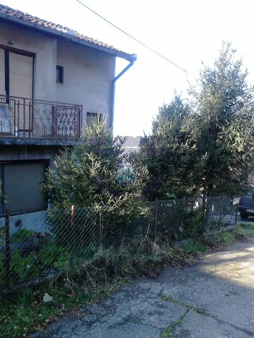 kuca na prodaju Sremska Kamenica 120m2 422416