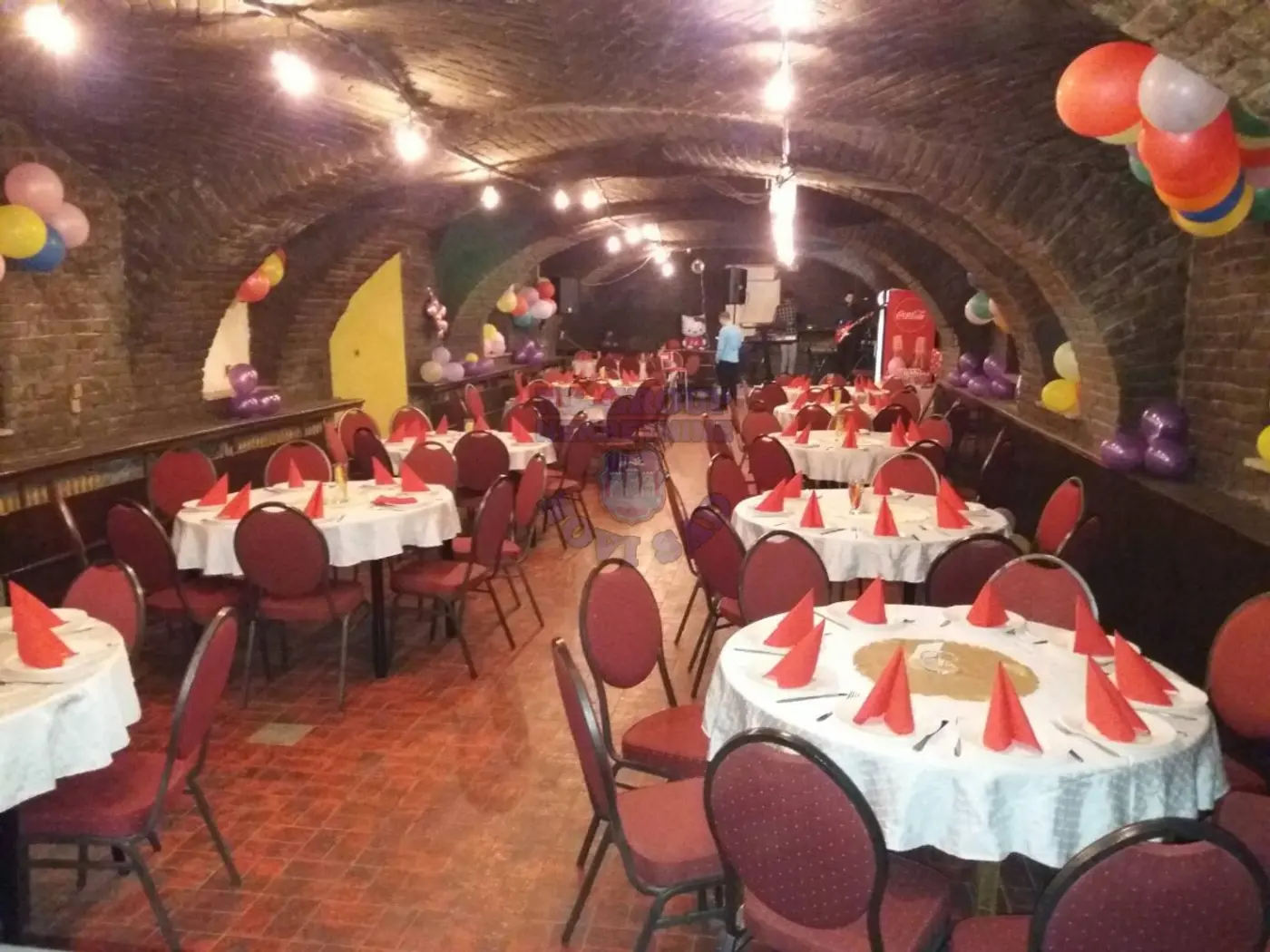 lokal na prodaju Titel, 391m2 428577