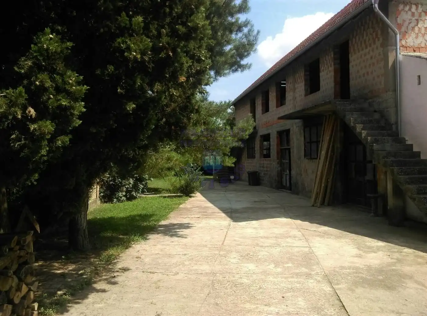 kuca na prodaju Novi Sad, 360m2 433678