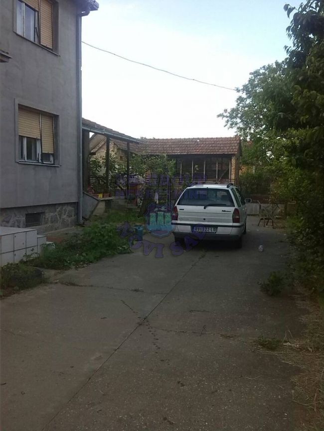 kuca na prodaju Kraljevci 202m2 441795