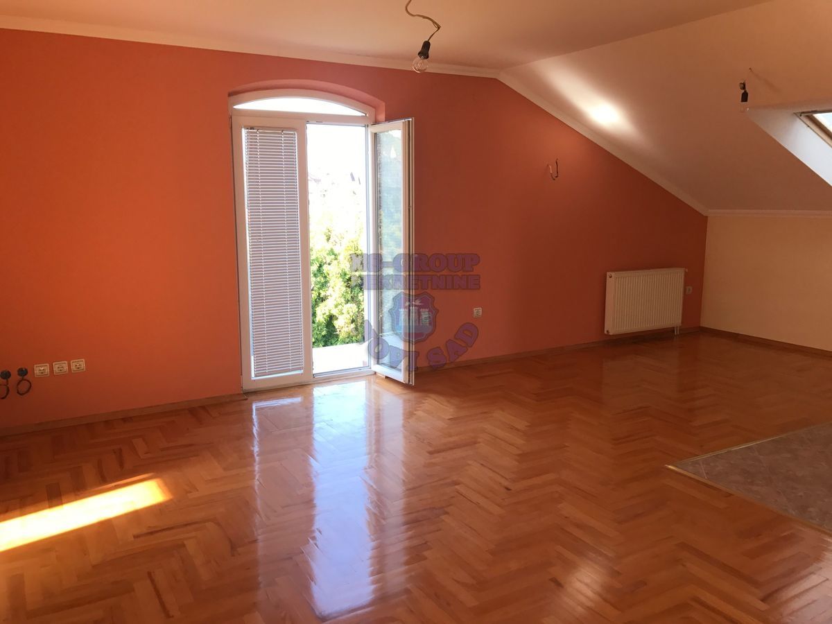 kuca na prodaju Sremska Kamenica 384m2 448540