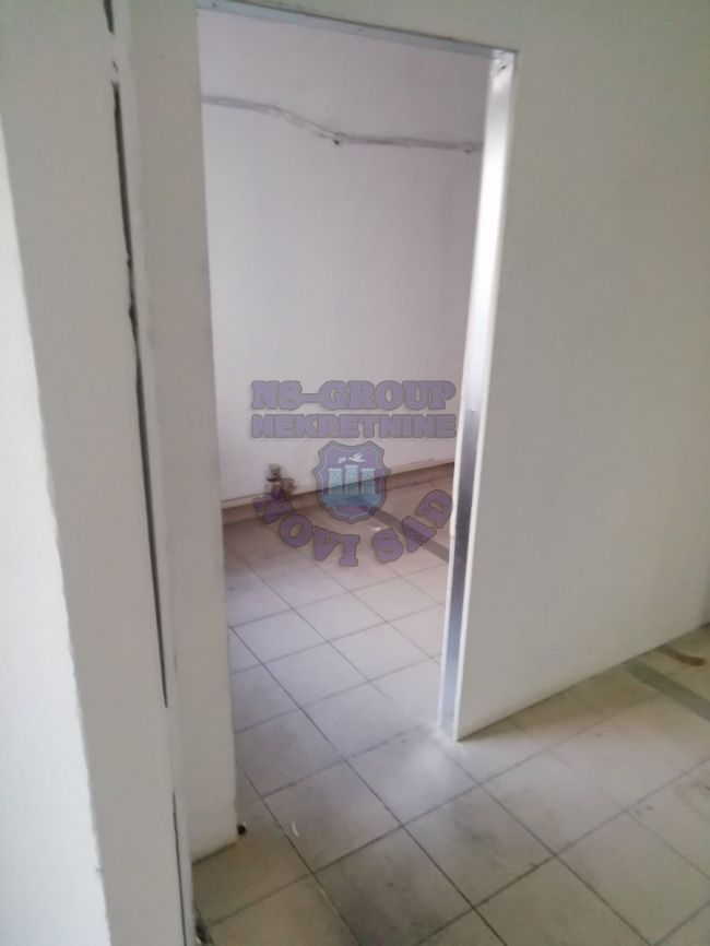 lokal na prodaju Novi Sad 80m2 451035