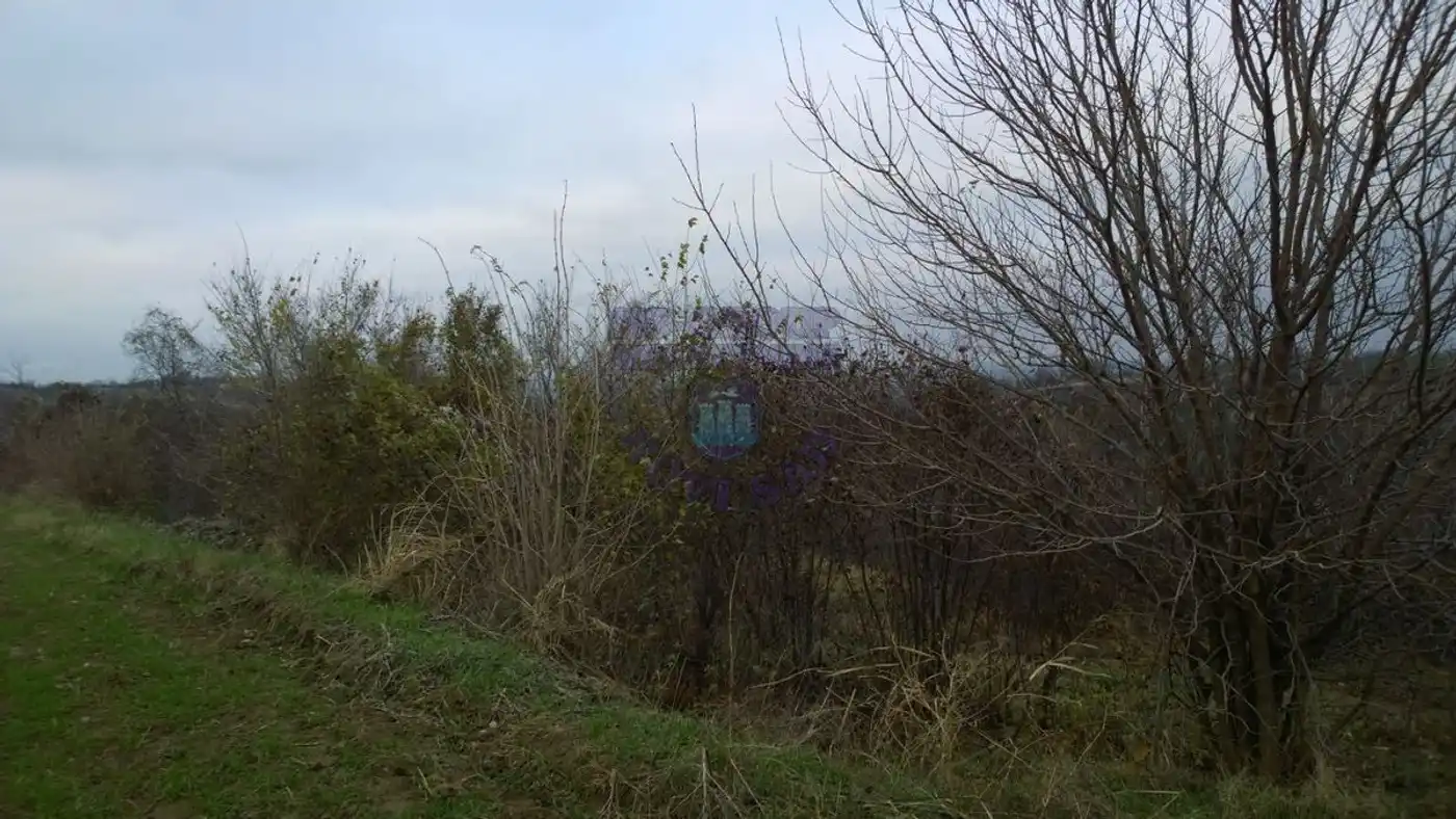 plac na prodaju Sremski Karlovci 1401m2 451489