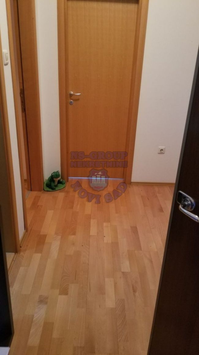 stan na prodaju Novi Sad 72m2 452171