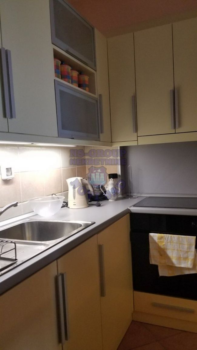 stan na prodaju Novi Sad 72m2 452171