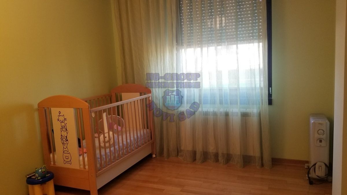 stan na prodaju Novi Sad 202m2 452175