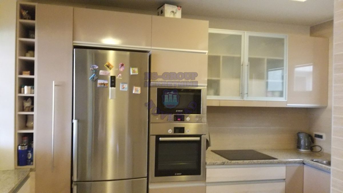 stan na prodaju Novi Sad 202m2 452175