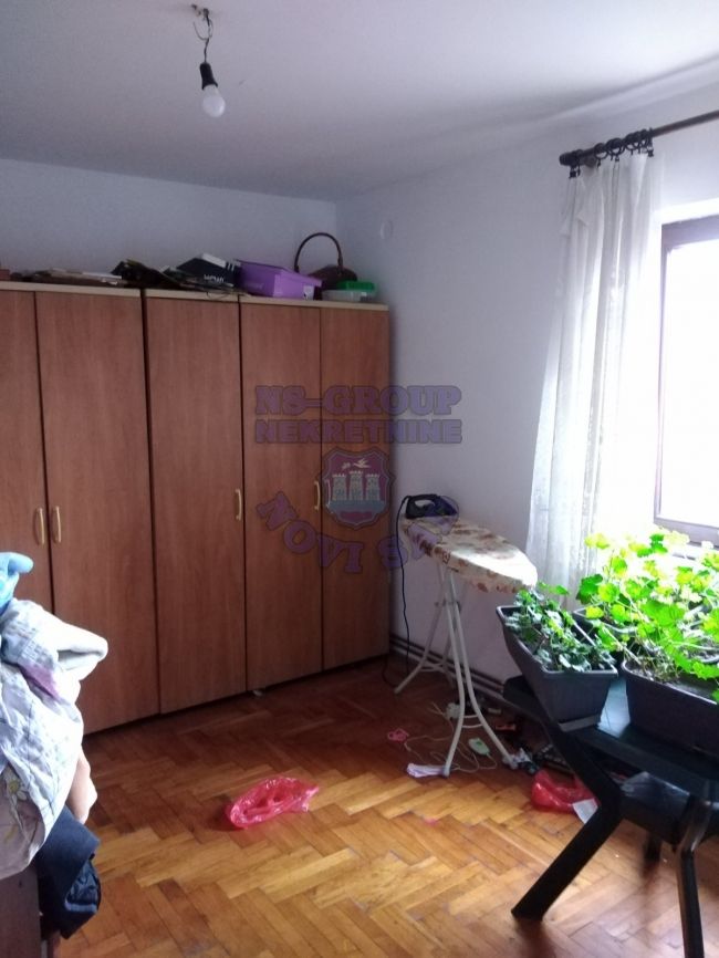 kuca na prodaju Veternik 120m2 452136