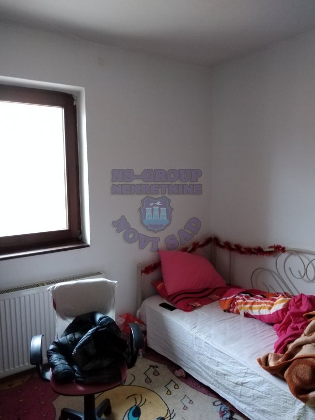 kuca na prodaju Veternik 120m2 452136