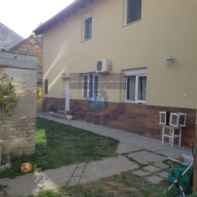 kuca na prodaju Novi Sad 163m2 449606