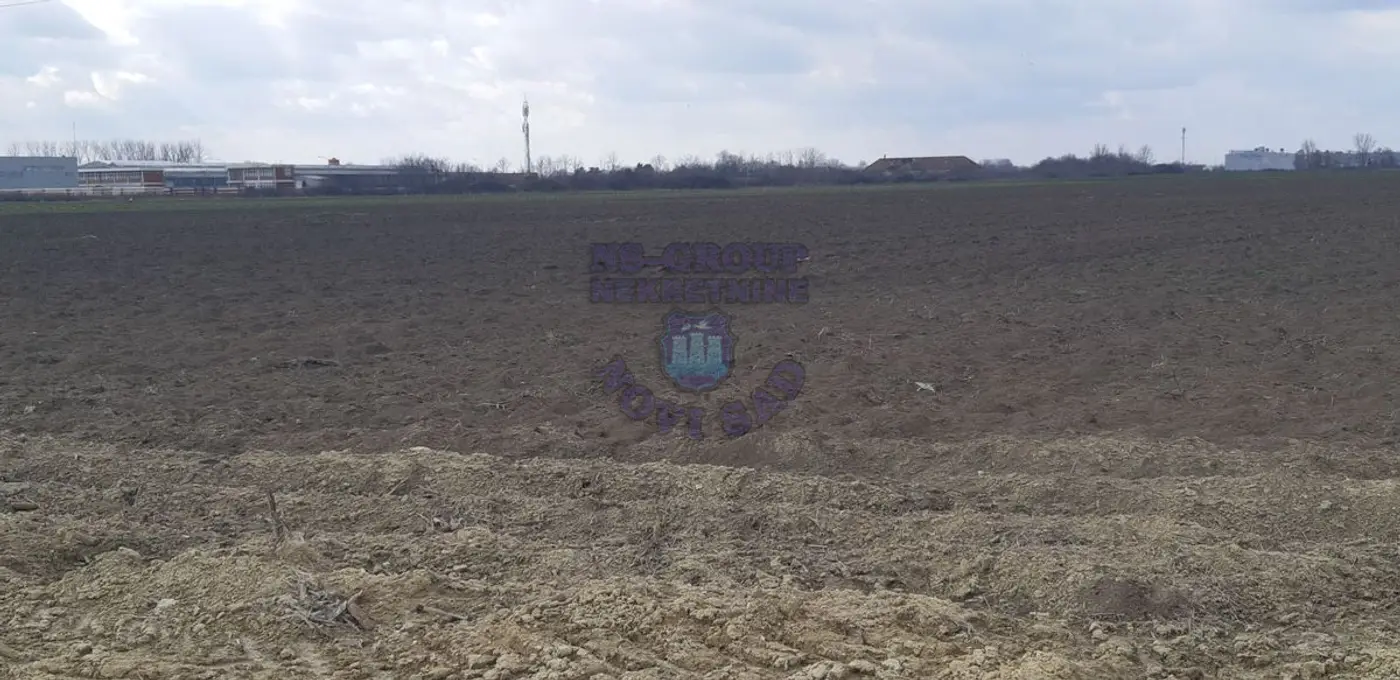 plac na prodaju Novi Sad, 5157m2 454540
