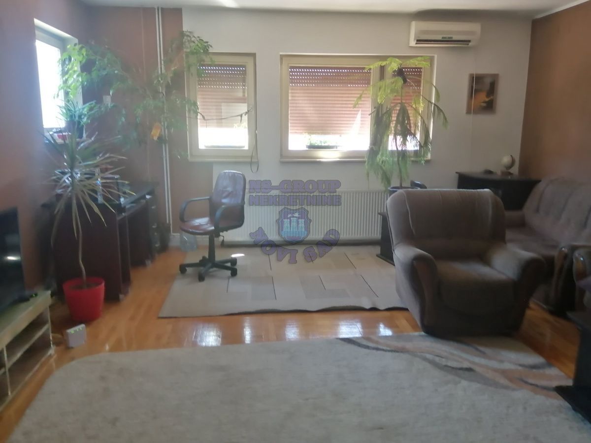 kuca na prodaju Novi Sad 346m2 460923