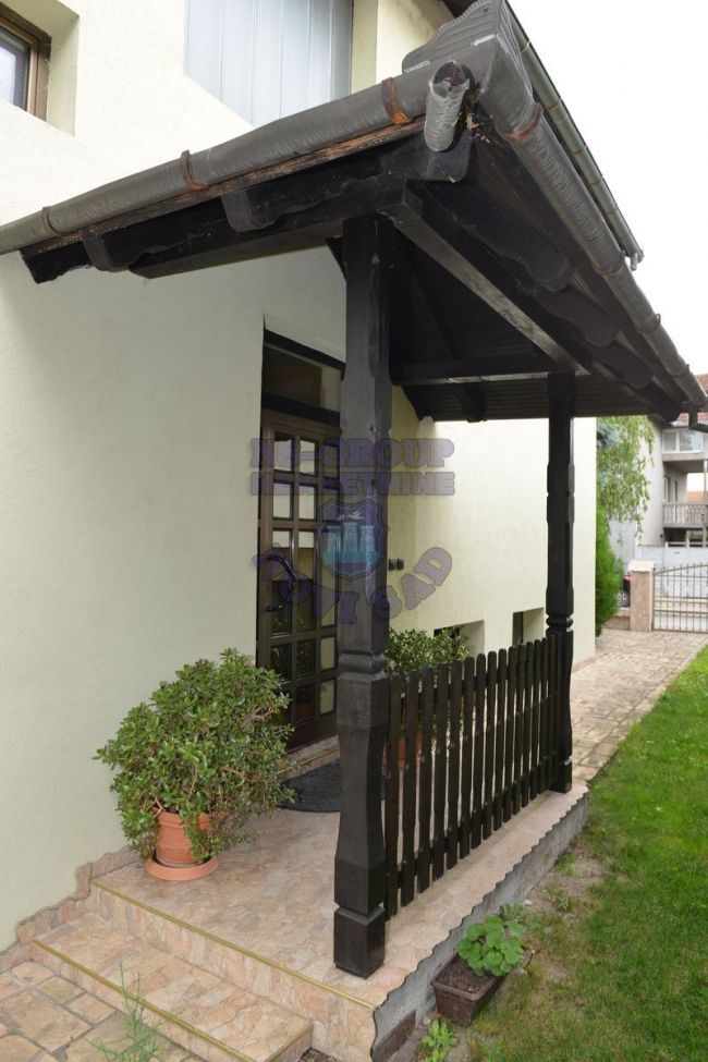 kuca na prodaju Apatin 360m2 461572