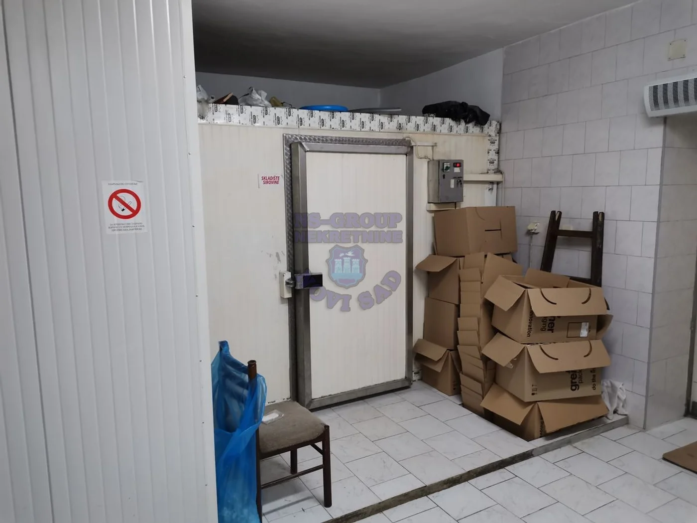 kuca na prodaju Petrovaradin 700m2 461886