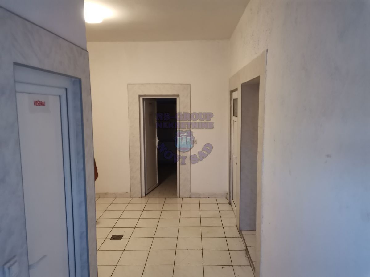 kuca na prodaju Petrovaradin 700m2 461886