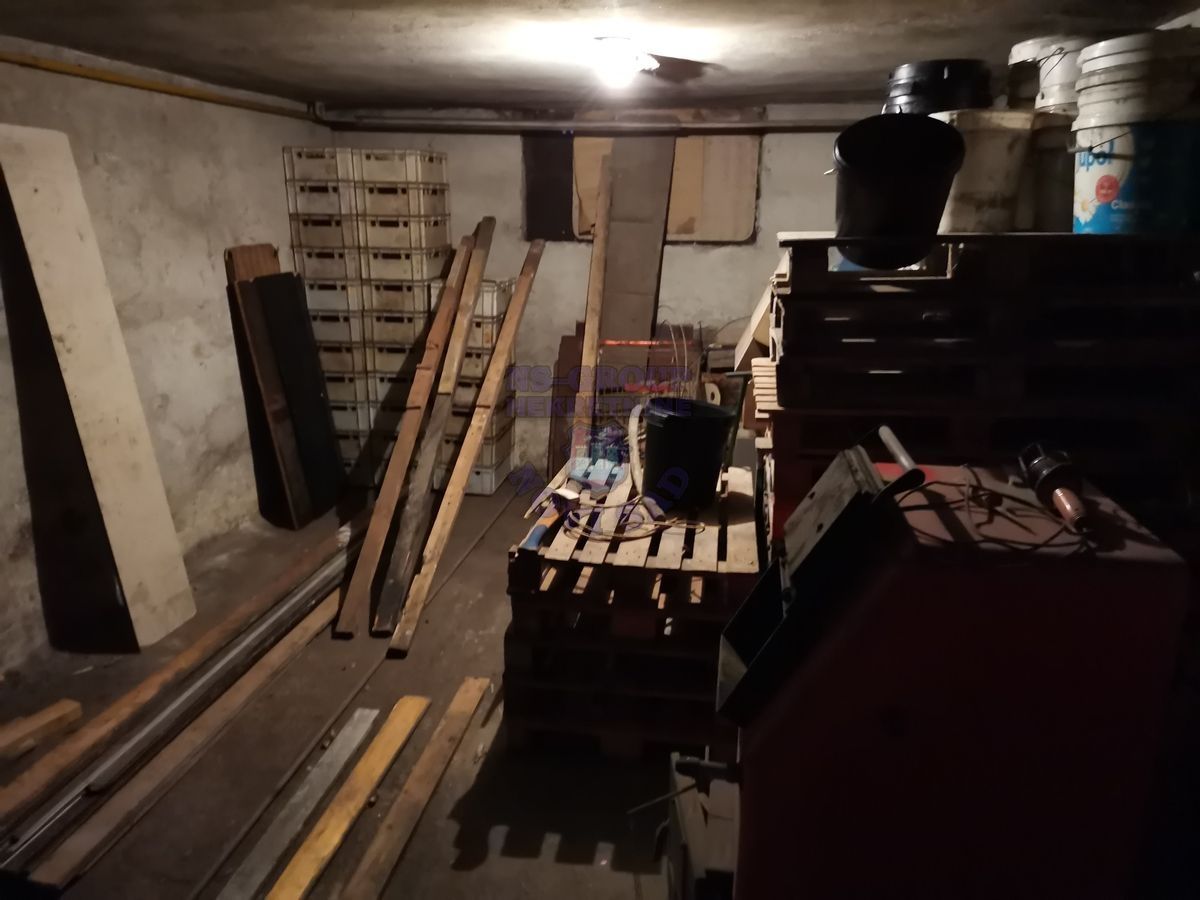 kuca na prodaju Petrovaradin 700m2 461886