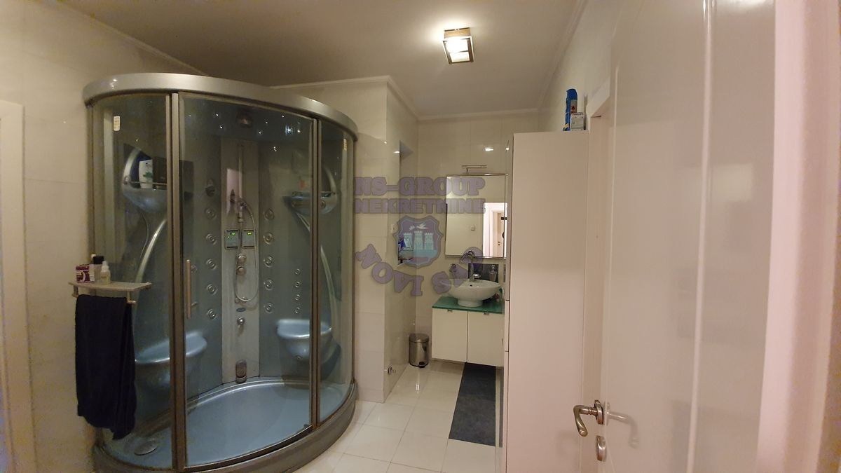 stan na prodaju Novi Sad 197m2 463261