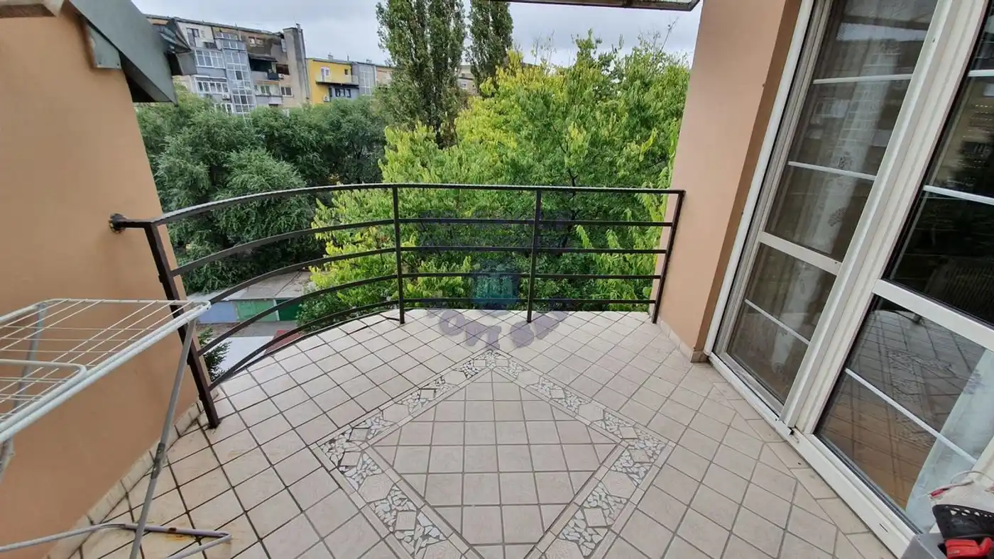 stan na prodaju Novi Sad 197m2 463261