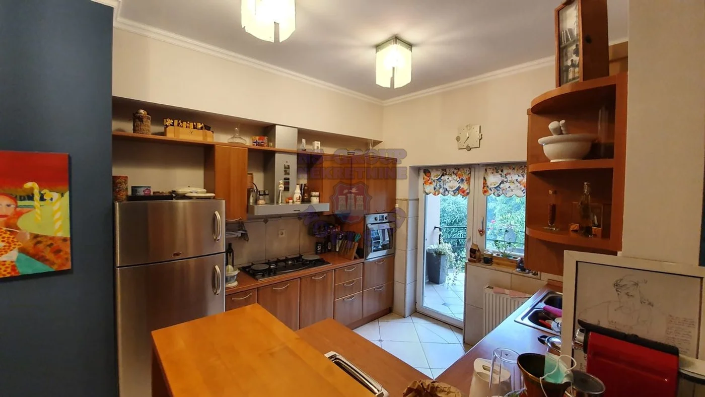 stan na prodaju Novi Sad 197m2 463261
