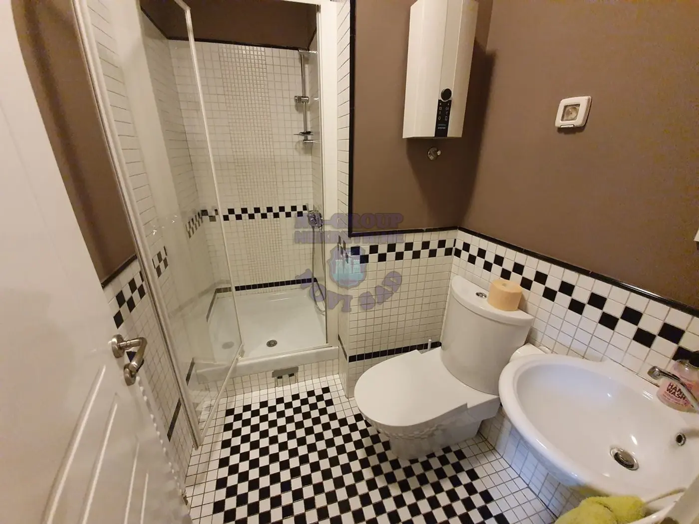 stan na prodaju Novi Sad 197m2 463261