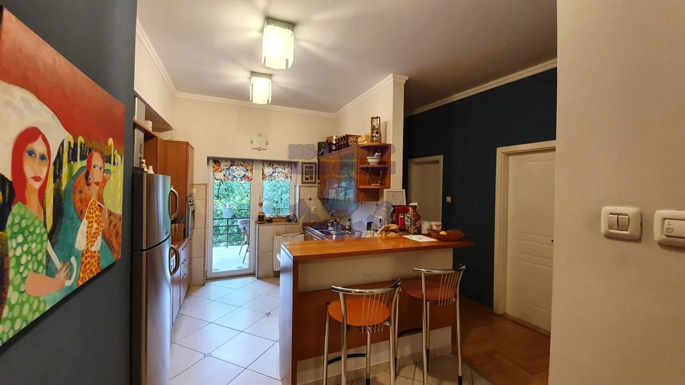 stan na prodaju Novi Sad 197m2 463261