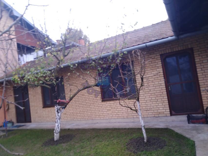 kuca na prodaju Bač 100m2 465117