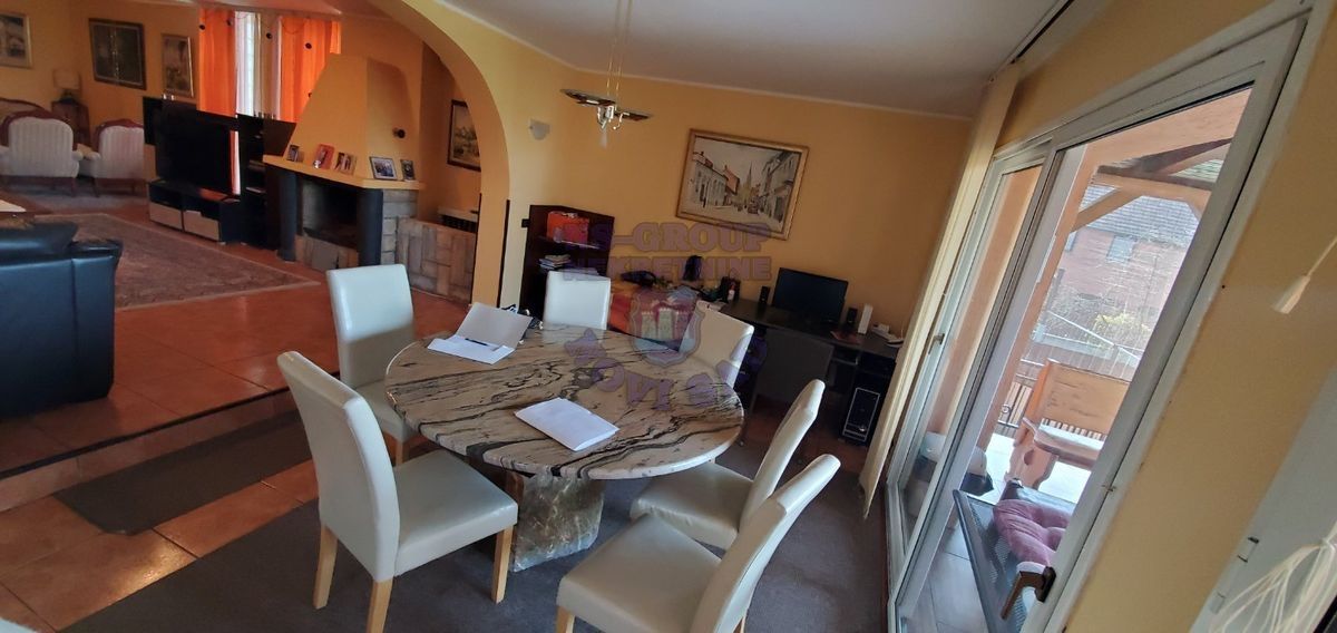 kuca na prodaju Sremska Kamenica 400m2 469416