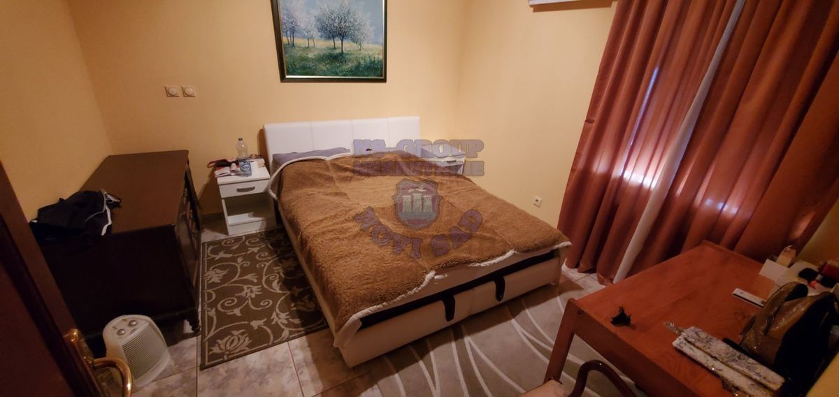 kuca na prodaju Sremska Kamenica 400m2 469416
