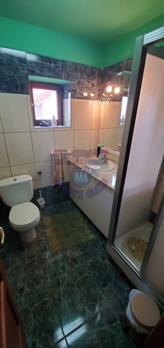 kuca na prodaju Sremska Kamenica 400m2 469416