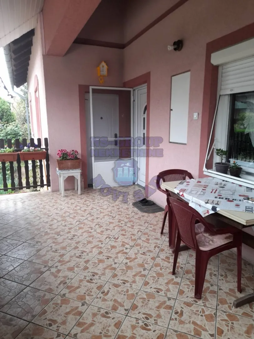 kuca na prodaju Novi Sad 112m2 472810