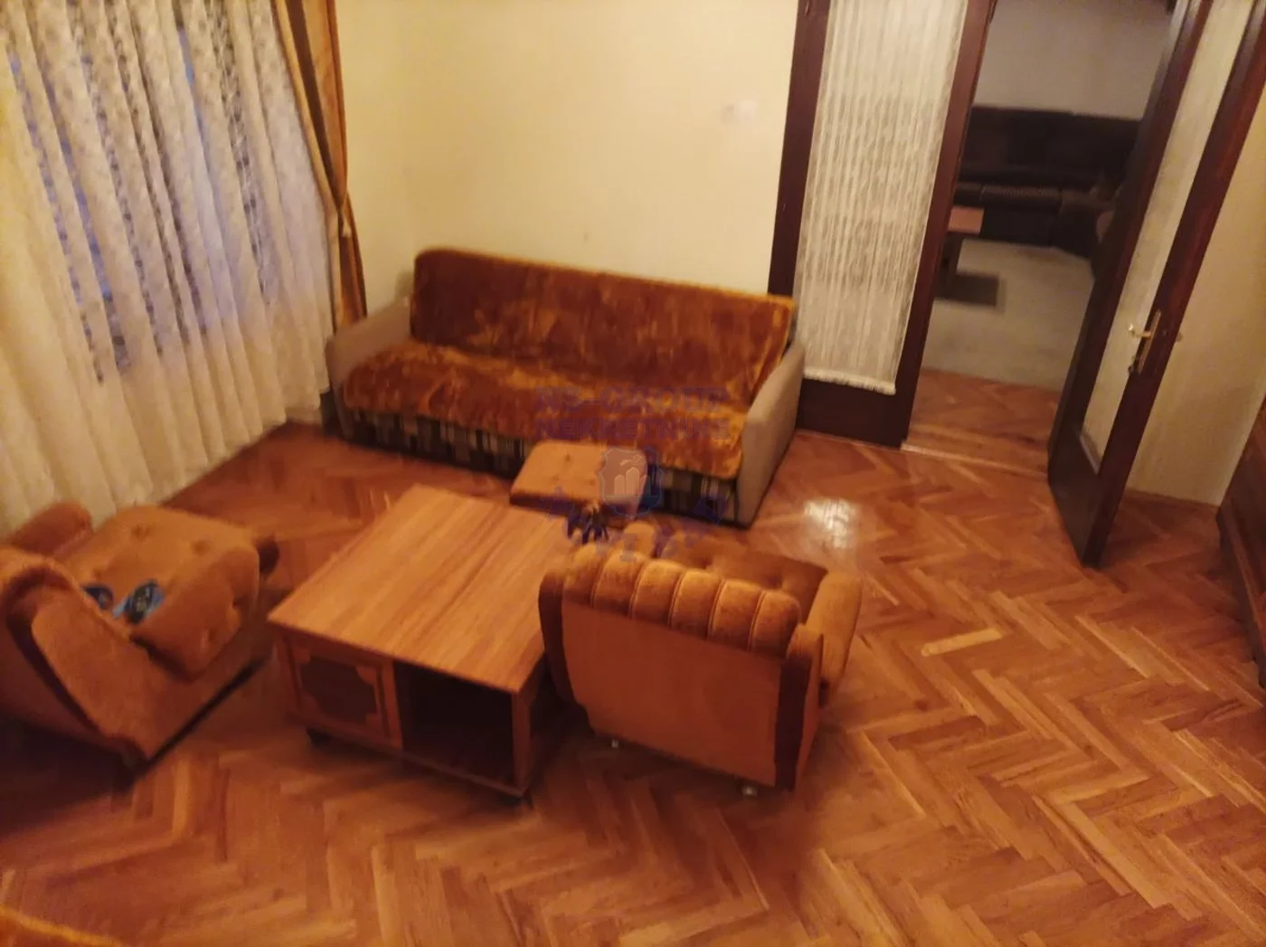 kuca na prodaju Sremski Karlovci 237m2 483341