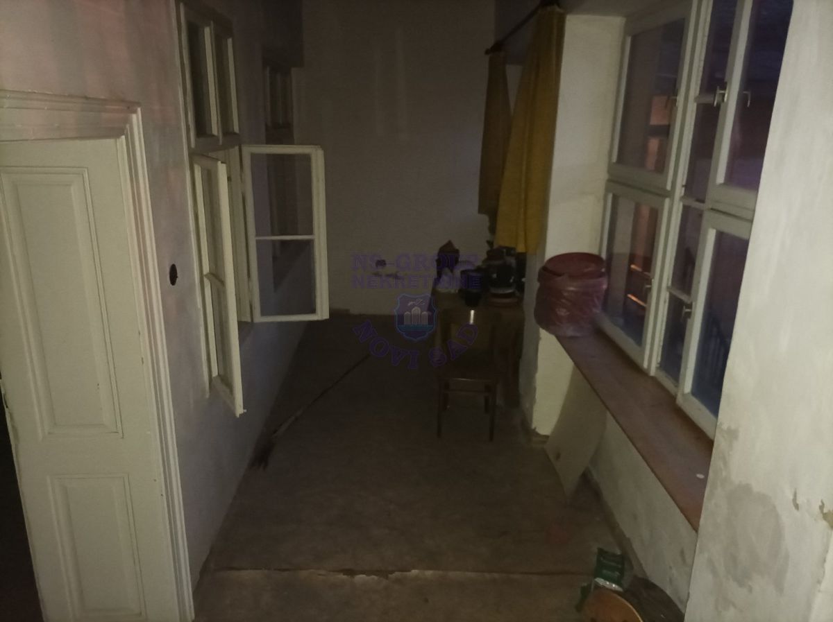 kuca na prodaju Sremski Karlovci 237m2 483341