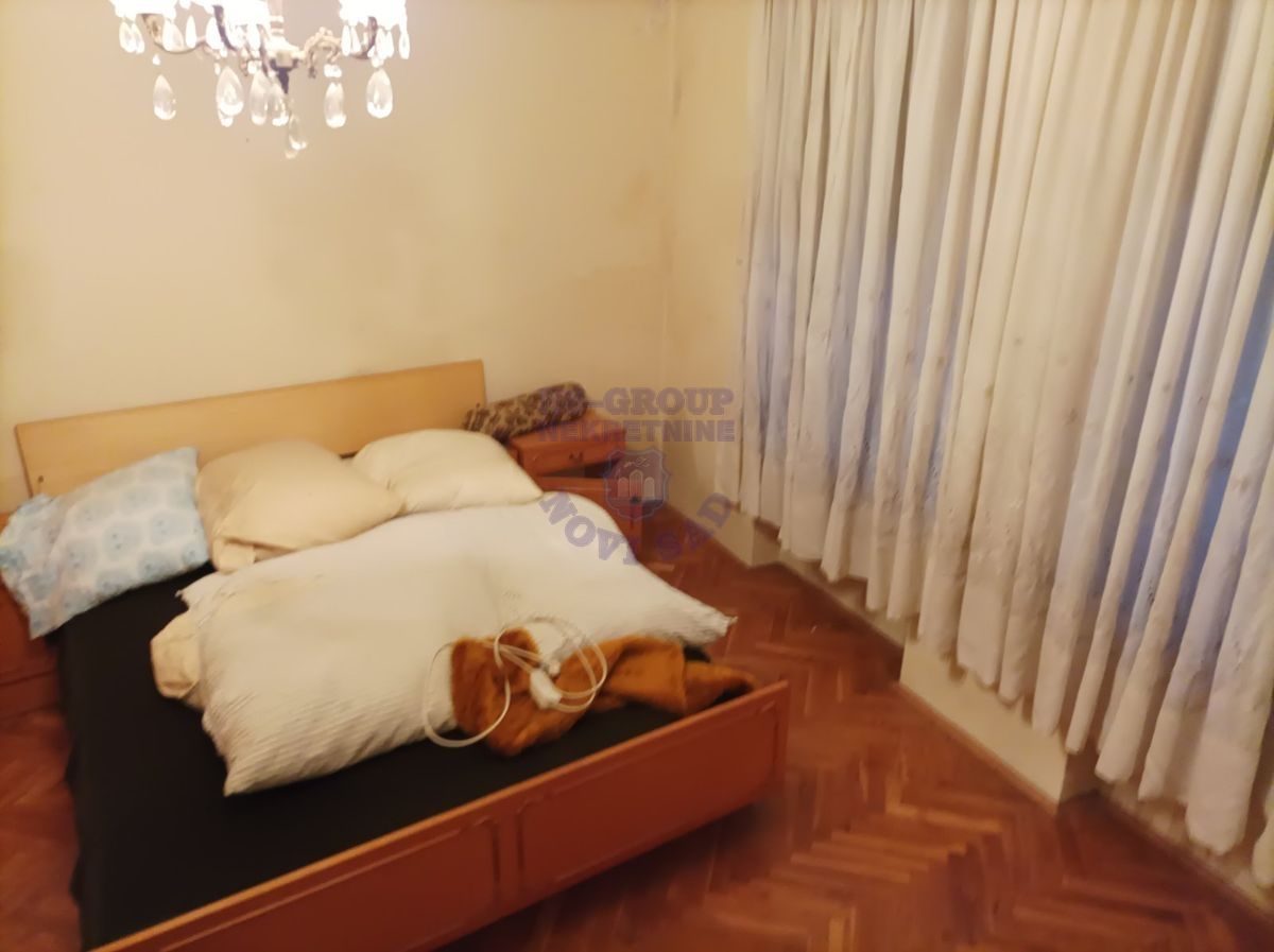 kuca na prodaju Sremski Karlovci 237m2 483341