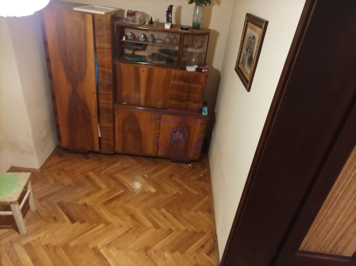 kuca na prodaju Sremski Karlovci 237m2 483341