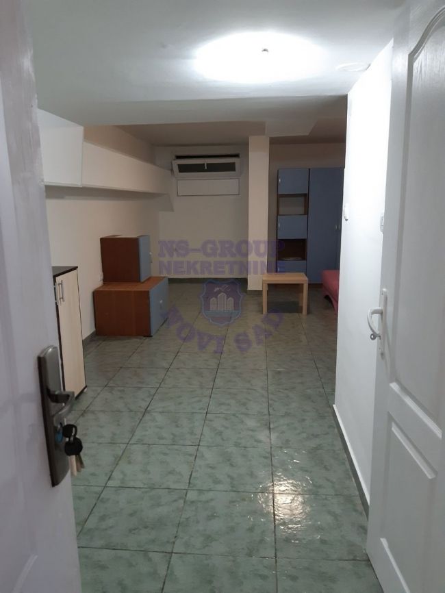 stan na prodaju Novi Sad 100m2 484294