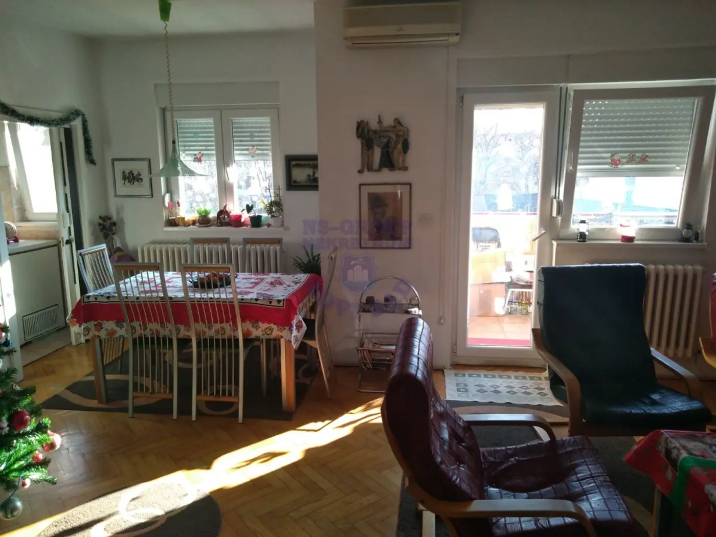 stan na prodaju Novi Sad, 79m2 484319