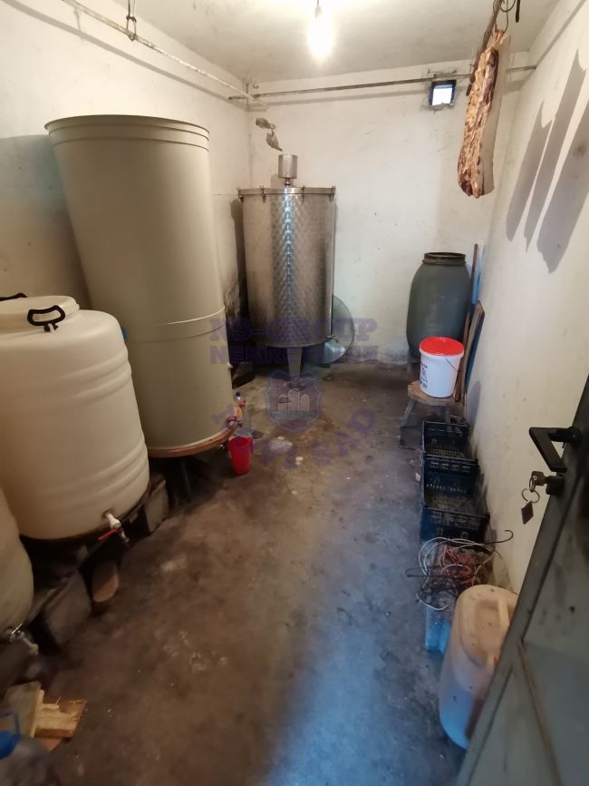kuca na prodaju Sremski Karlovci 323m2 485805