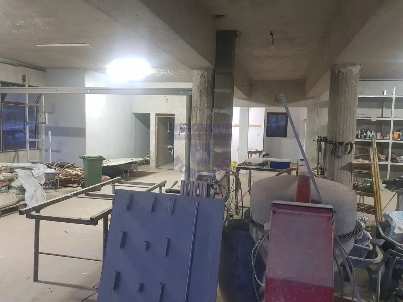 lokal na prodaju Petrovaradin 200m2 488807