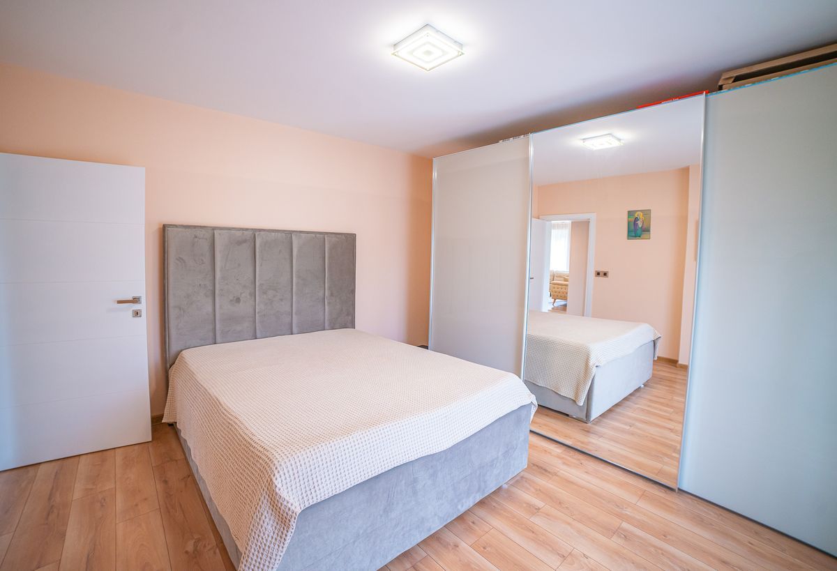 kuca na prodaju Novi Sad 270m2 495912