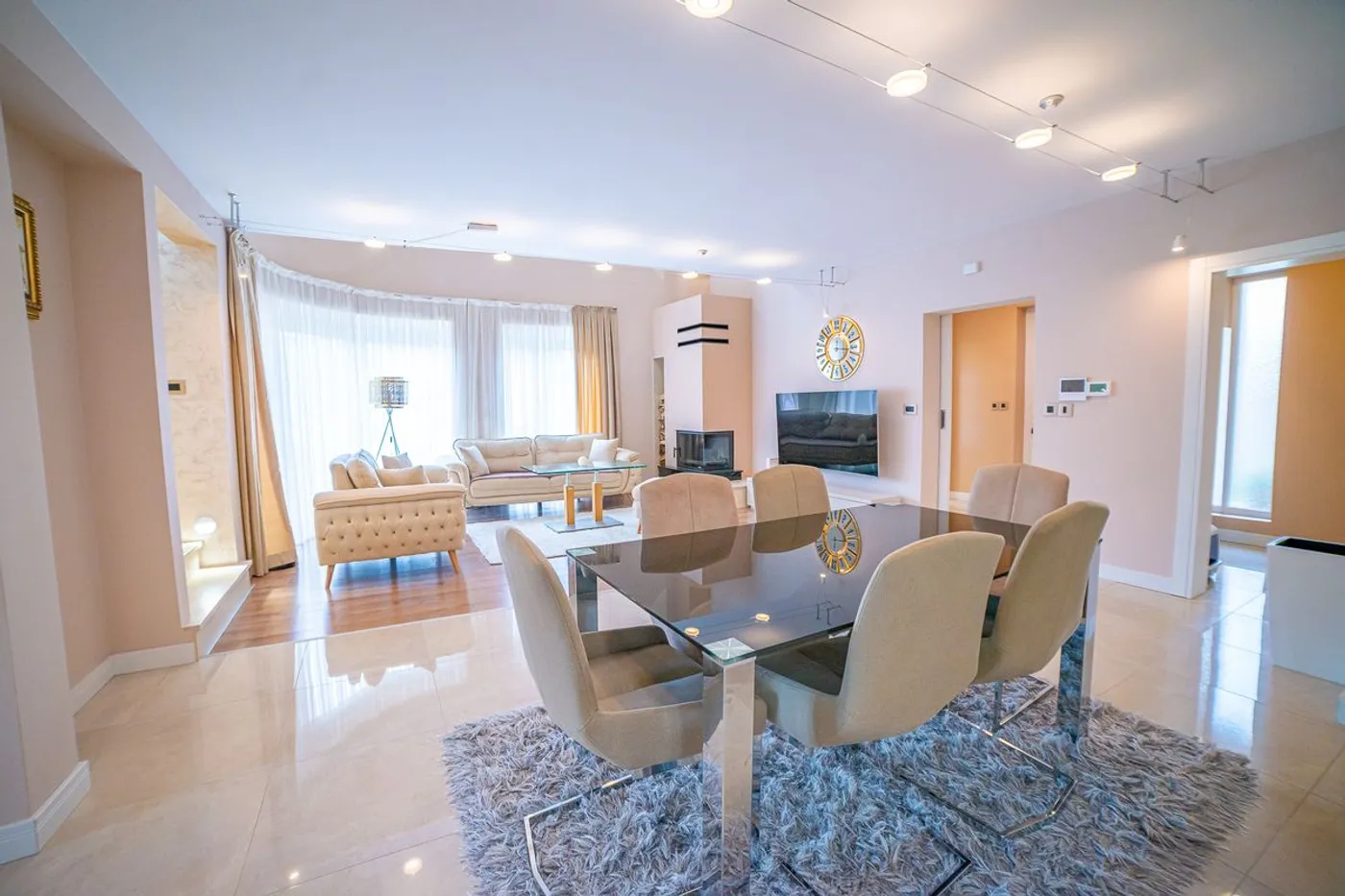 kuca na prodaju Novi Sad 270m2 495912
